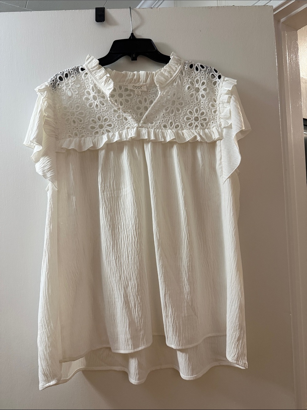 Eyelet Ruffle Sleeveless Blouse - White